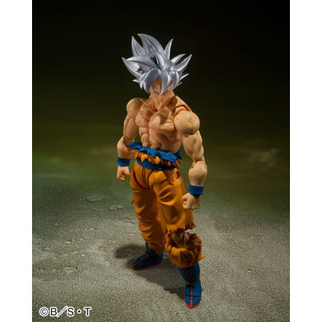 Figurita DRAGON BALL SUPER - Ultra Instinct Goku - SH Figuarts Figure 14cm